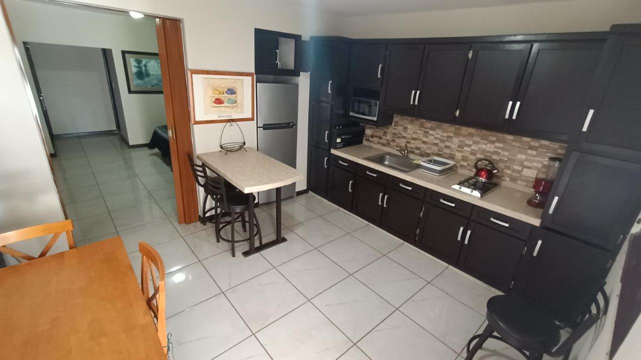 Suites Entrelagos Ciudad Obregón Eksteriør billede